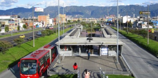 Las rutas fáciles @TransMilenio cambian para atender mejor la demanda en hora pico